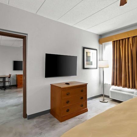 Quality Inn & Suites Cvg Airport Эрлангер Экстерьер фото