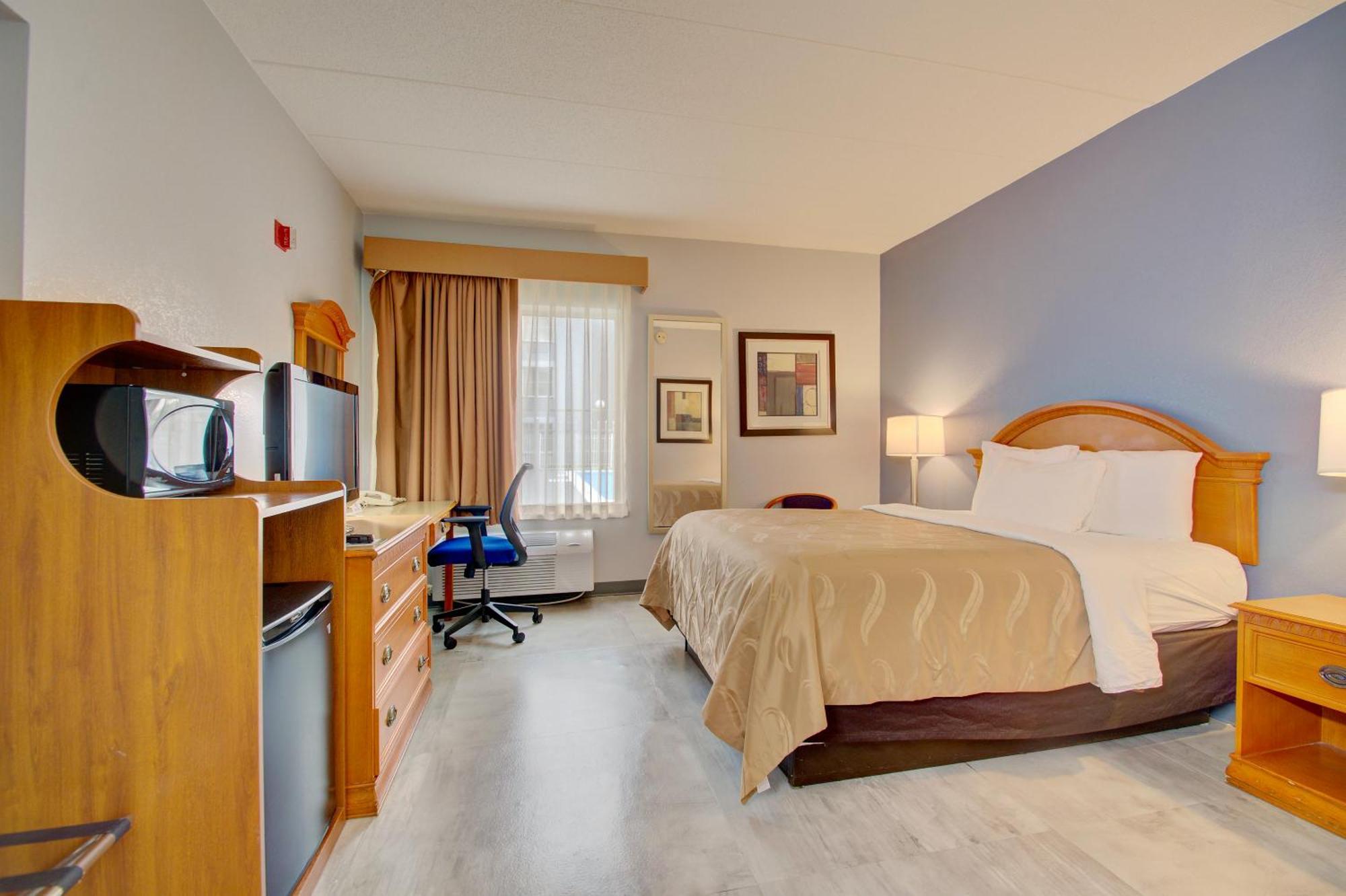 Quality Inn & Suites Cvg Airport Эрлангер Экстерьер фото