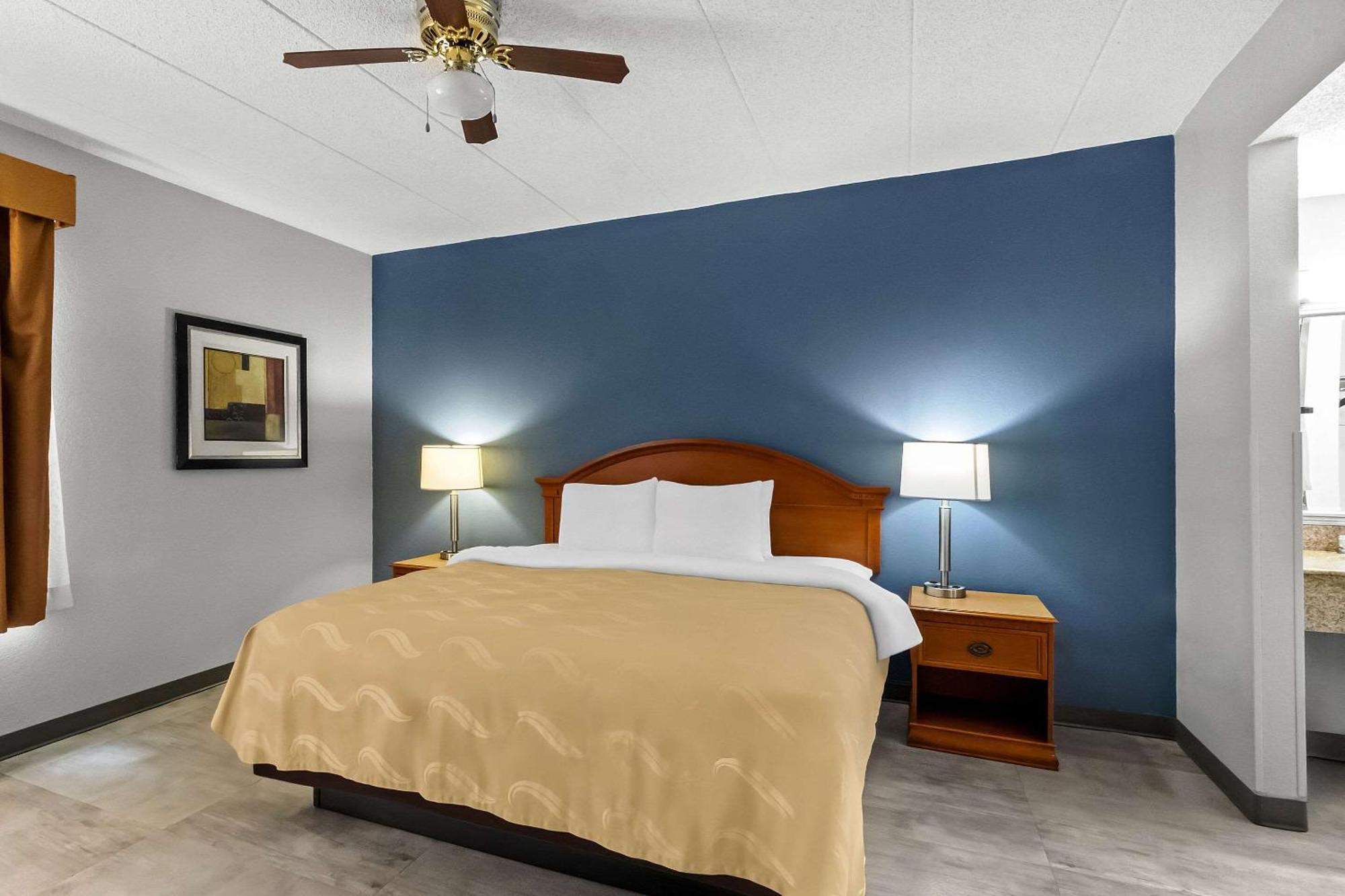 Quality Inn & Suites Cvg Airport Эрлангер Экстерьер фото